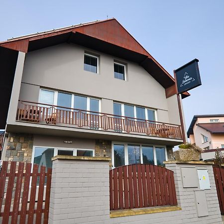 Wellness Vila Bohemia Prag Exteriör bild