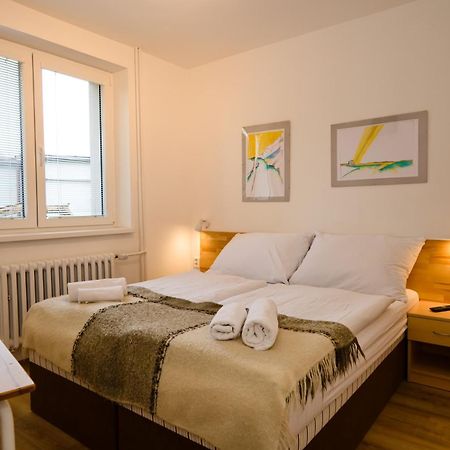 Wellness Vila Bohemia Prag Exteriör bild