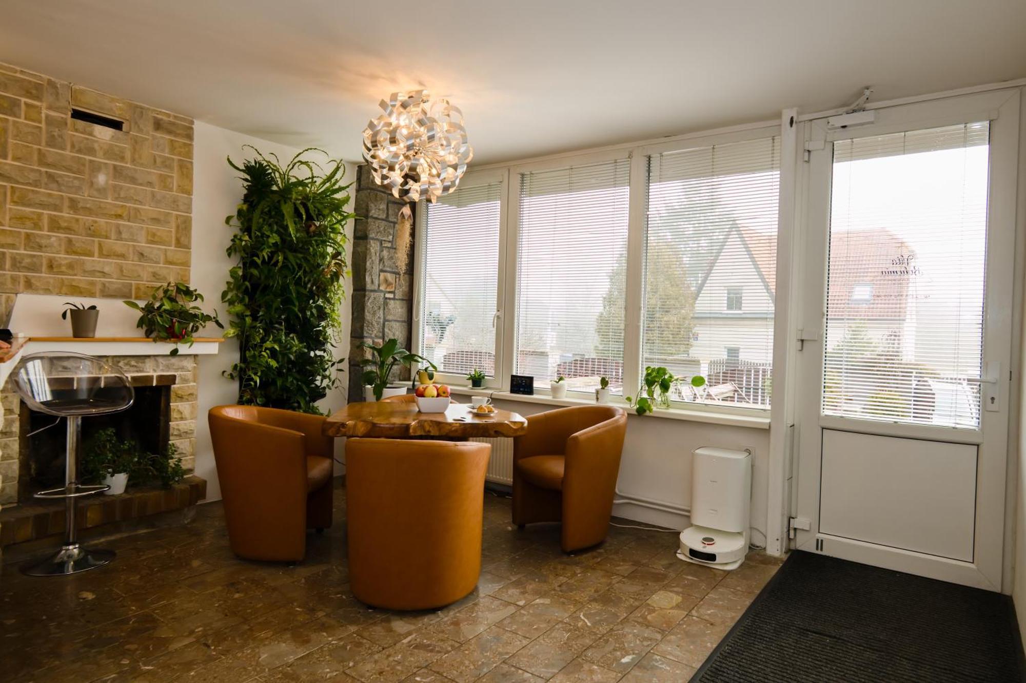 Wellness Vila Bohemia Prag Exteriör bild