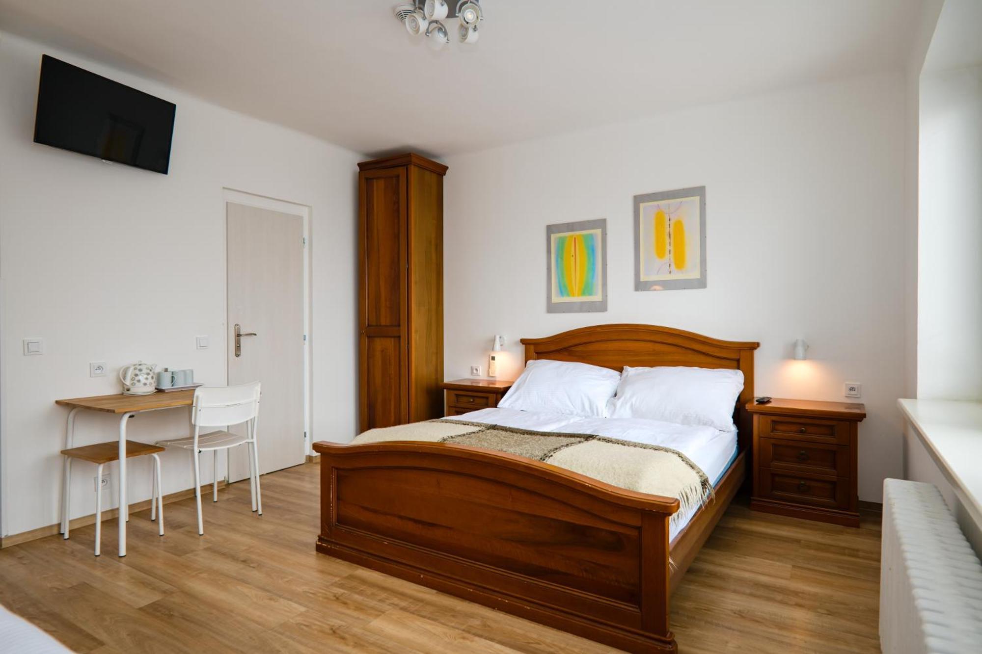Wellness Vila Bohemia Prag Exteriör bild