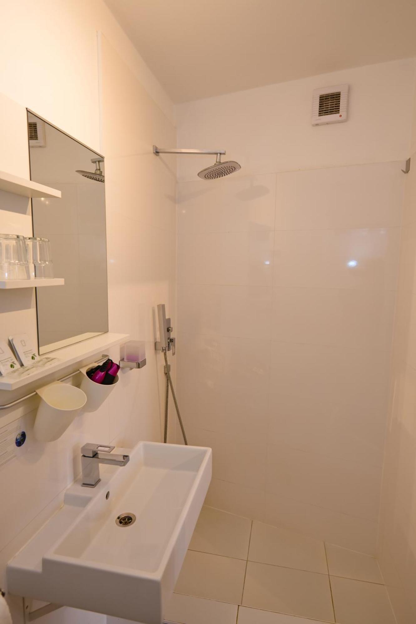 Wellness Vila Bohemia Prag Exteriör bild