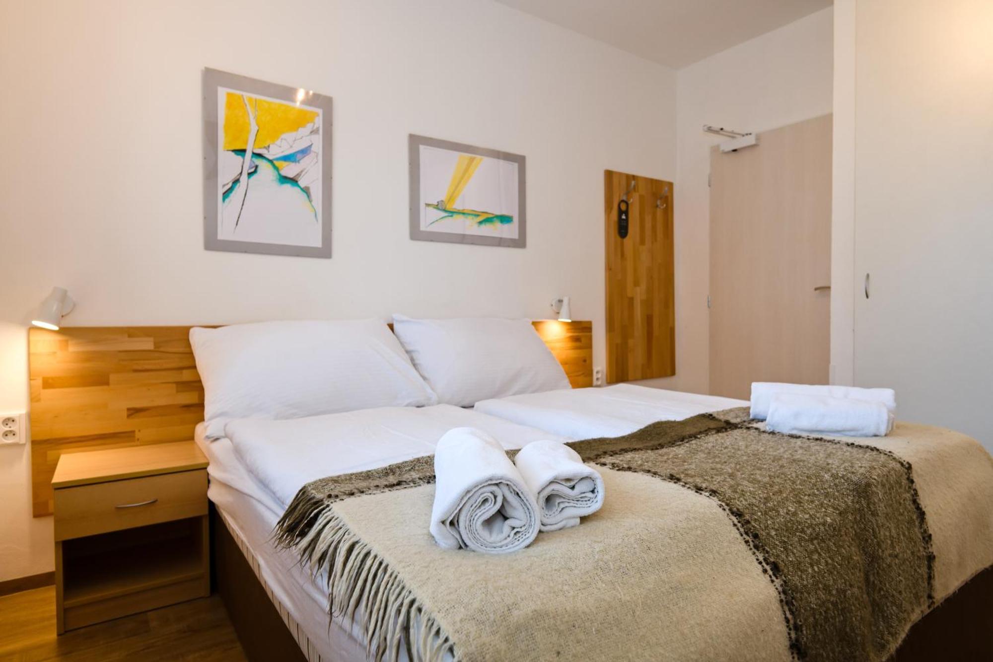 Wellness Vila Bohemia Prag Exteriör bild
