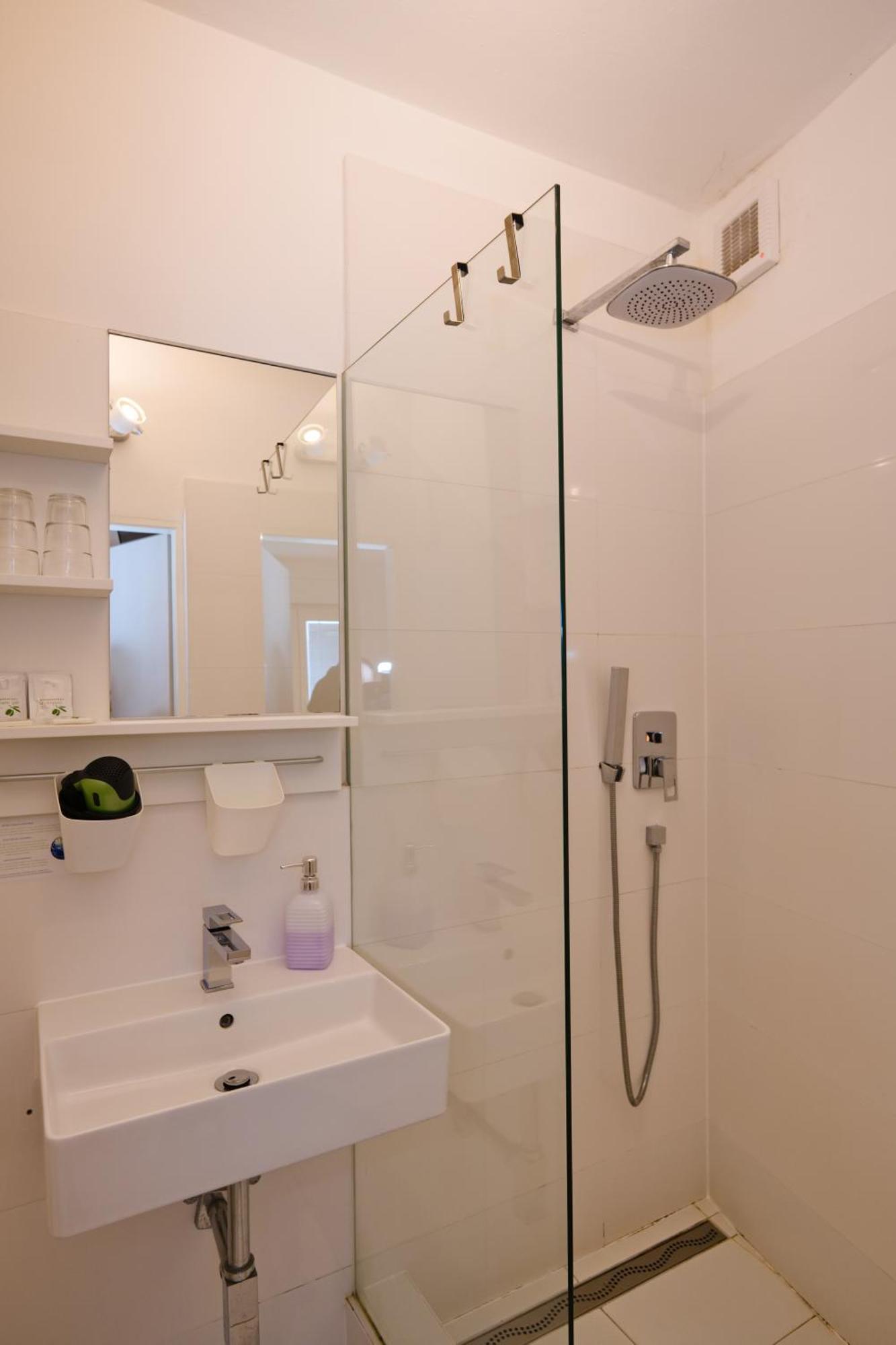 Wellness Vila Bohemia Prag Exteriör bild